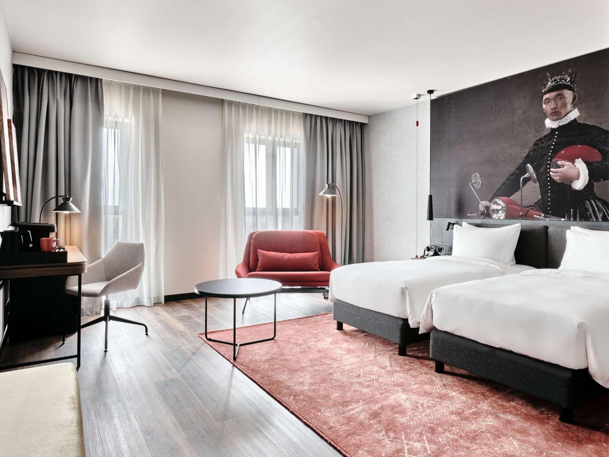 Radisson Red & Radisson Red Apartments, 4* Kraków